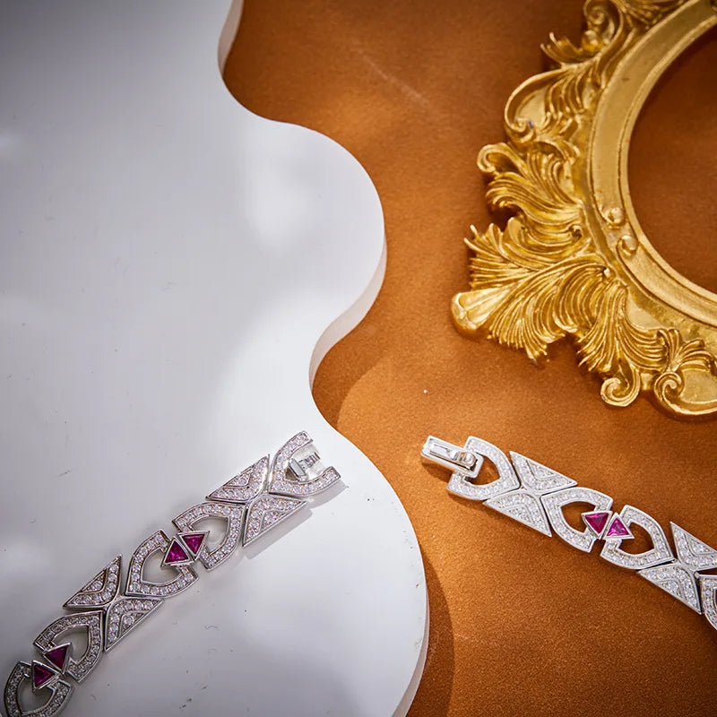 Fashionable High-End Rhodium Plated Ruby Necklace Dazzling Brass Material with Zircon Main Stone Trendy Collarbone Chain