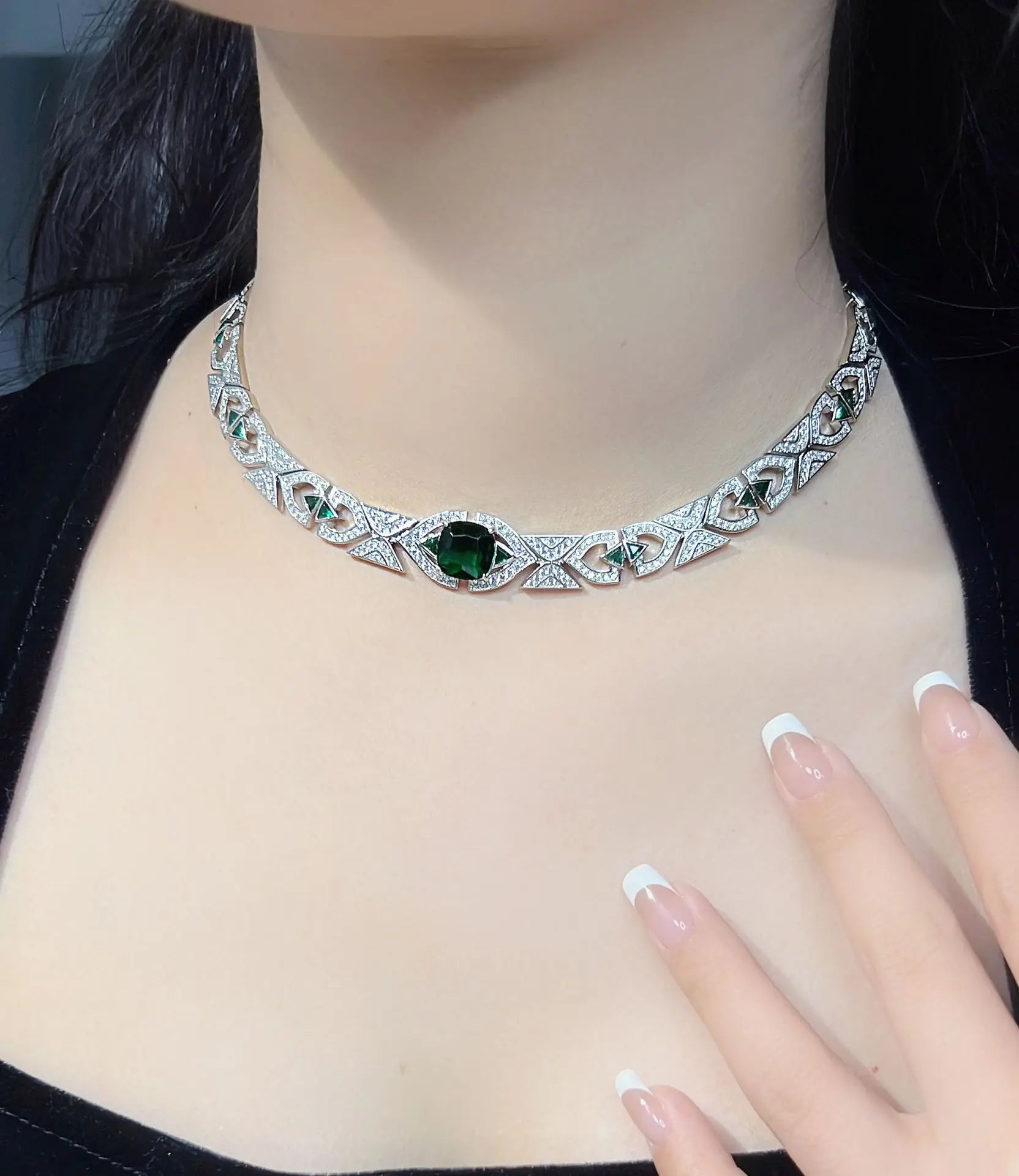 Wholesale Brass Electroplated Green Small Fan Chocker Necklace Set Women's Evening Dress Jewelry