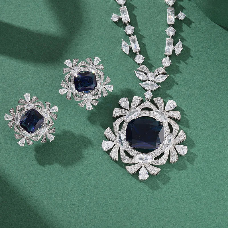 Hot Selling Factory Green Crystal Imitated Diamond Earrings for Women Wedding CZ Fashion Stud Earrings