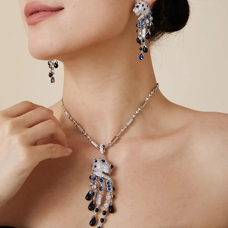 High-End Fashionable Women's Diamond-Inlaid Brass Necklace with Zircon Fan-Shaped Pendant Rose Gold for Wedding Anniversary Gift