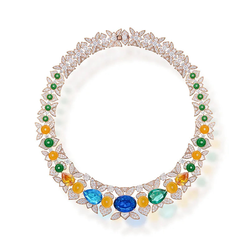 Flower Necklace for Women Hand-Inlaid with High-End Colored Zircon Stylish Evening Wear Chain for Weddings and Gifts