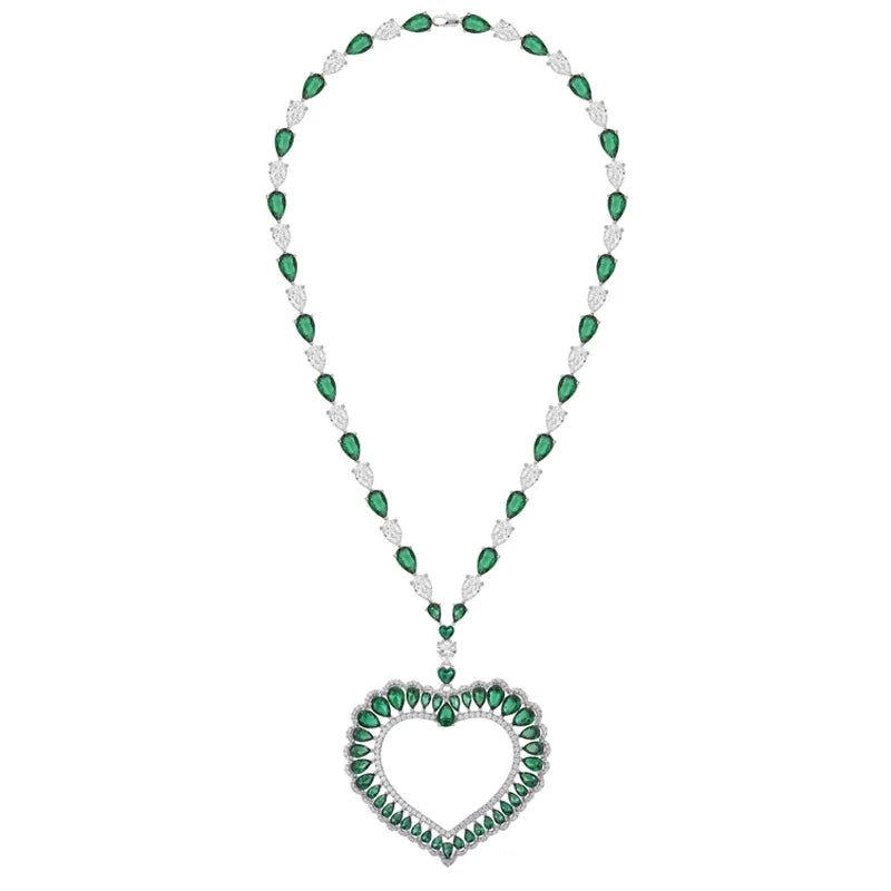 18K Gold-Plated Heart-Shaped Pendant Necklace Trendy Zircon Inlay Versatile Autumn Accessory for Parties Made of Brass