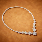 Women's High-End Rhodium-Plated Zircon Floral Necklace Elegant Evening Dress Collarbone Chain Fine Pendant Necklaces