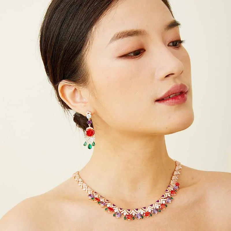 High-End 18K Gold Orange Purple Plated Brass Necklace Irregular Triangular Design Classic Dress Collarbone Anniversary