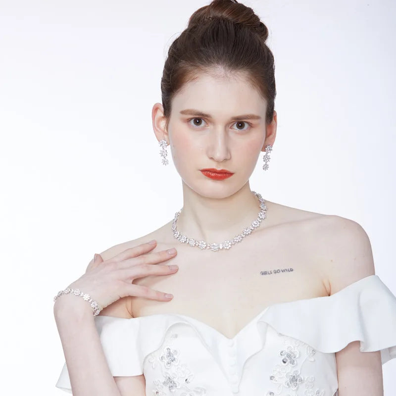 Flower Shape Tennis  Necklace Cubic Zirconia Brass Tennis Chain Rhodium Plated Tennis  Necklace  for Girls