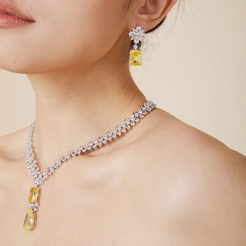 18K Gold-Plated Fine Dangle Earrings Gentle Pink/Yellow Square Diamond Geometric Petal Designs Stylish Atmospheric