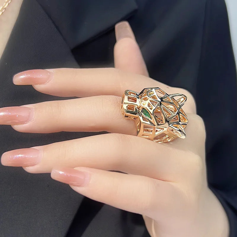 Women's Trendy Gold-Plated Brass Leopard Zircon Ring Creative Fashion Tarnish-Free Jewelry with Bezel Setting Inlay