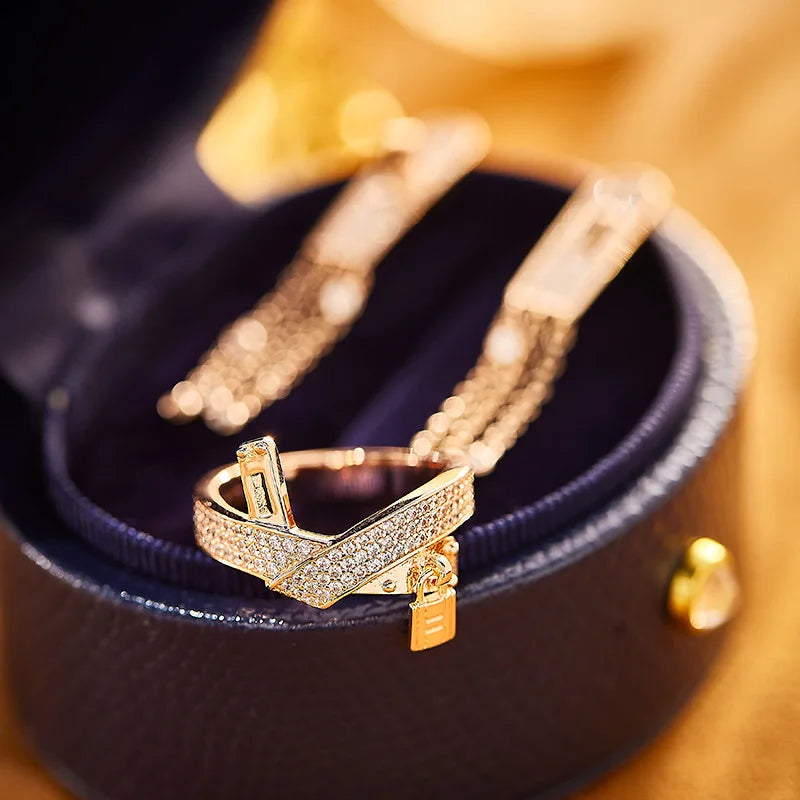 Adjustable Silver/Gold Plated Multi Finger Ring Designer Crystal Twisted Open Ring