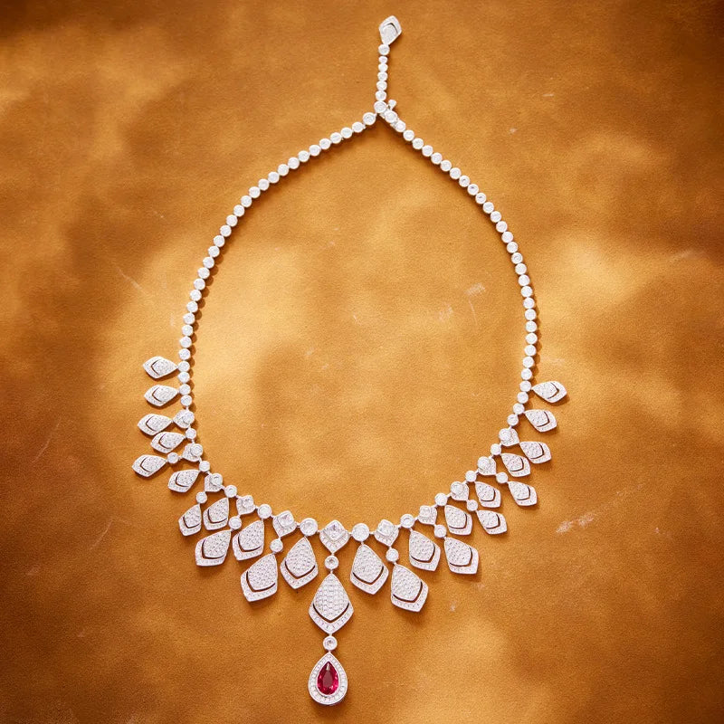 New Fashion Simple Elegant Brass Necklace for Women Trendy Pink Zirconia for Parties and Weddings